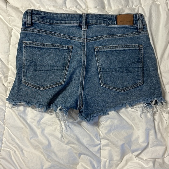 American Eagle  Jean shorts, size 4 women’s - Picture 3 of 4